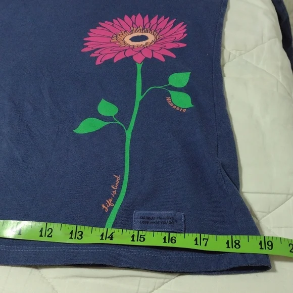 Beautiful blue Life is Good  crusher tee, sz XS - Picture 11 of 12
